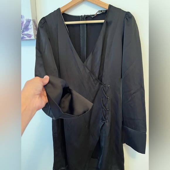 Zara Black Lace Up Cross Over Longsleeve Satin Dress Size medium - Picture 5 of 10